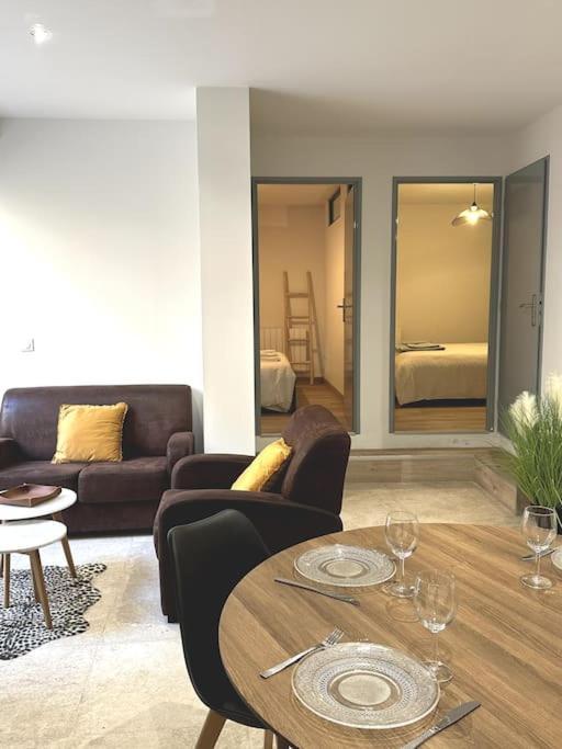 Appartement Centre Ville - Parking Prive - Wifi Nîmes Exteriér fotografie